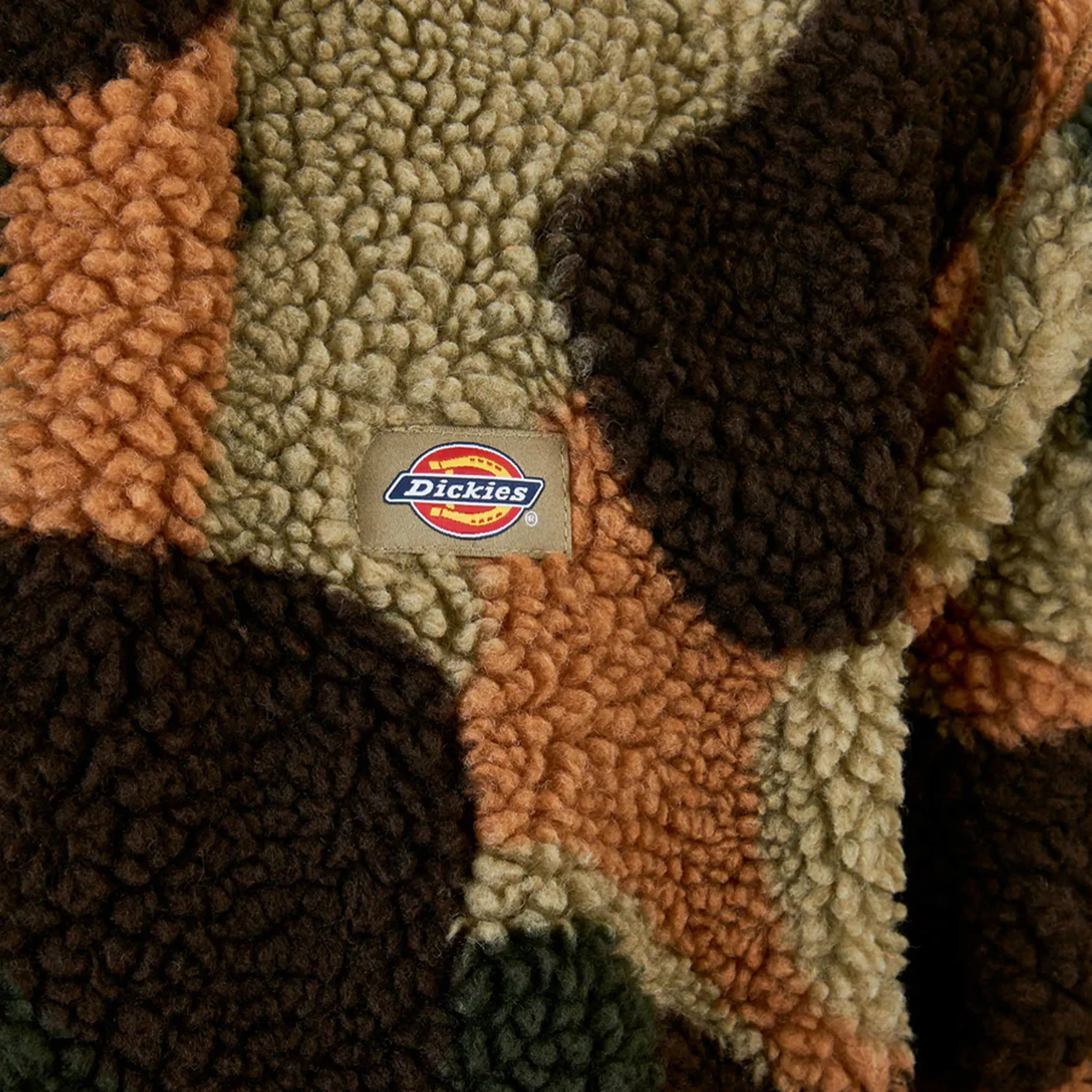 DICKIES RELAXED FIT HIGH PILE CAMO FLEECE IMPERIAL GREEN