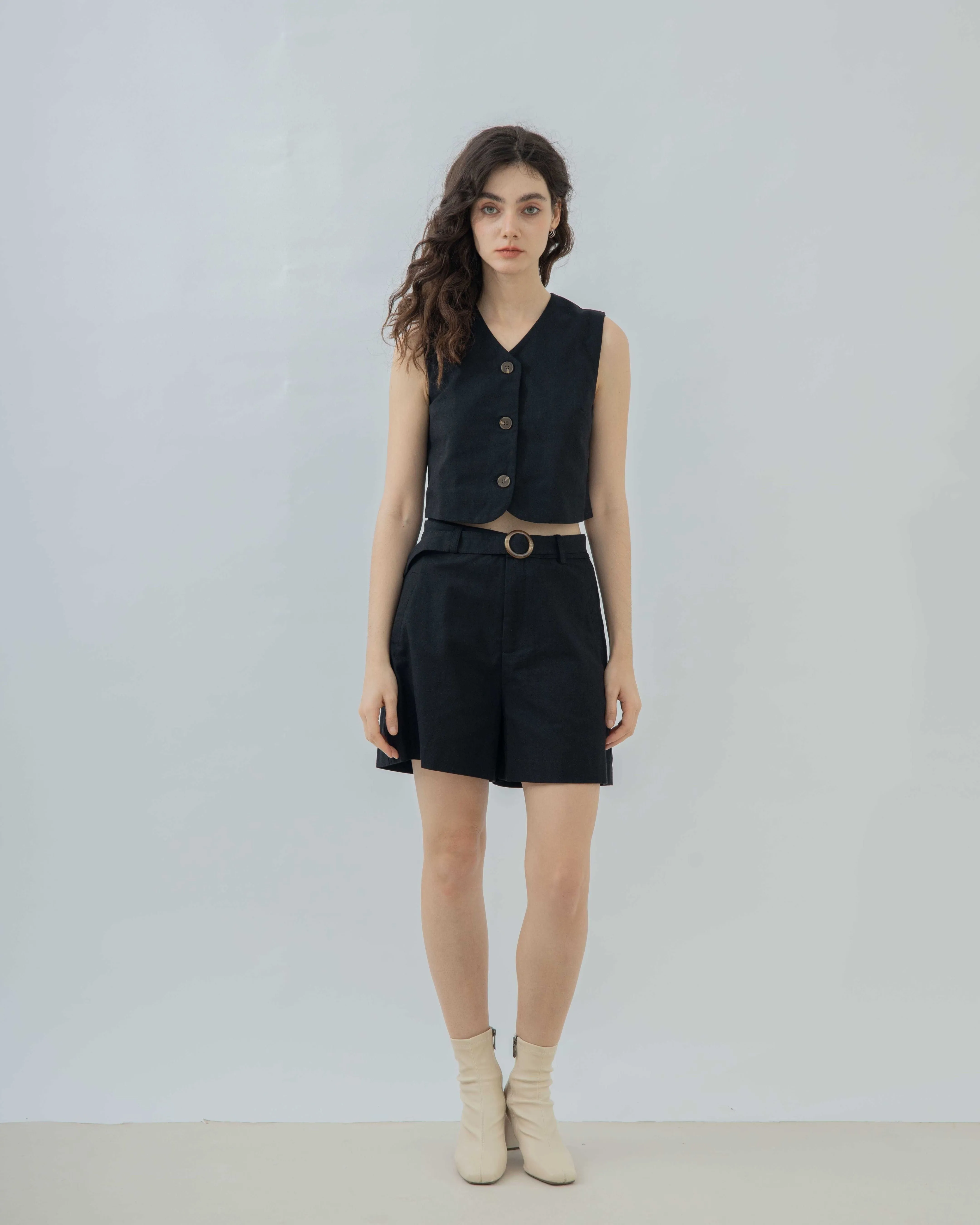 Lino Cotton Belt Shorts (Black)