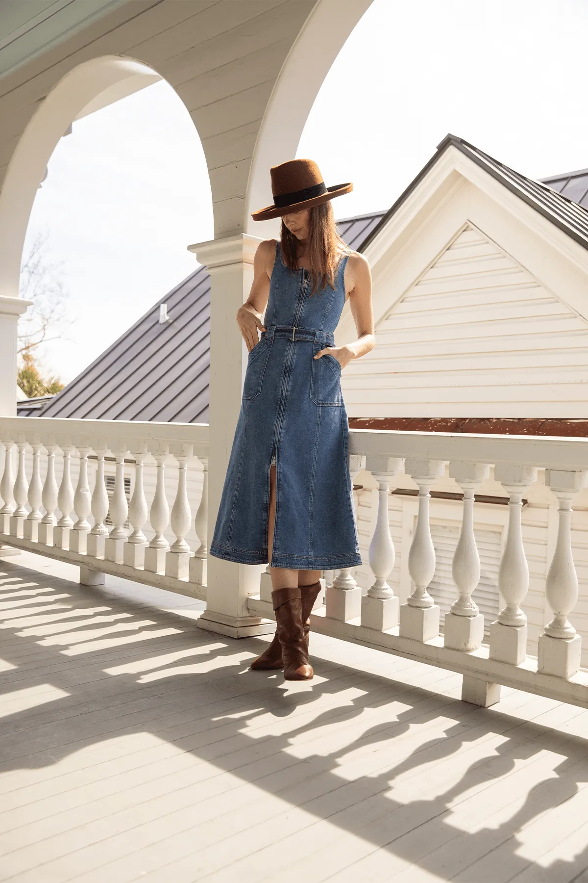 Manson Short Sleeve Belted Midi Dress in Marine Wash
