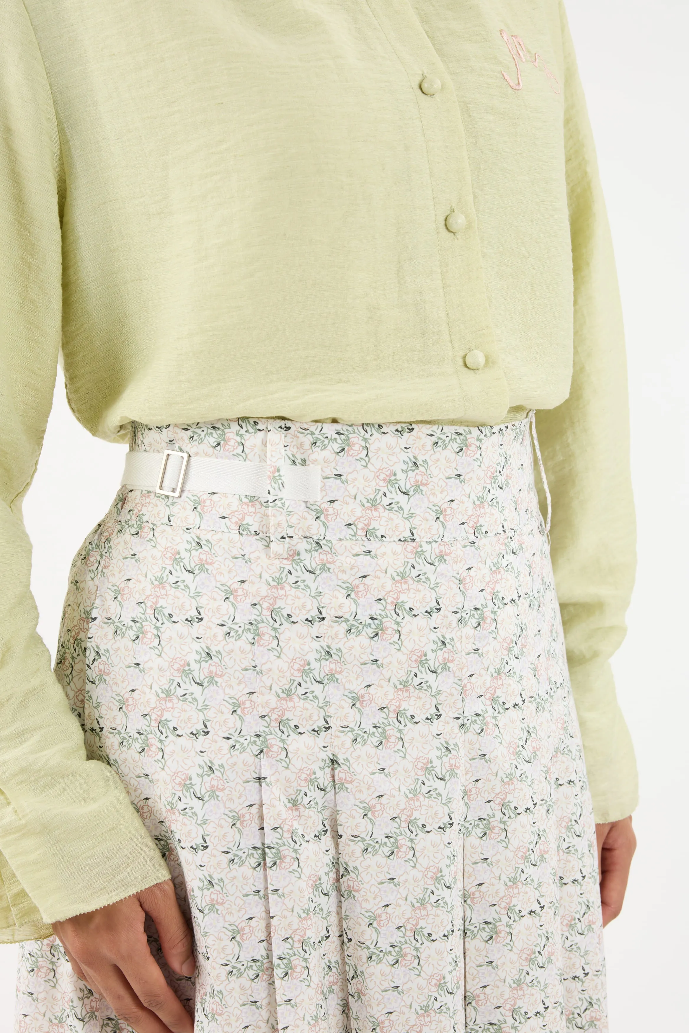 Mekar Off-White Pleated Skirt
