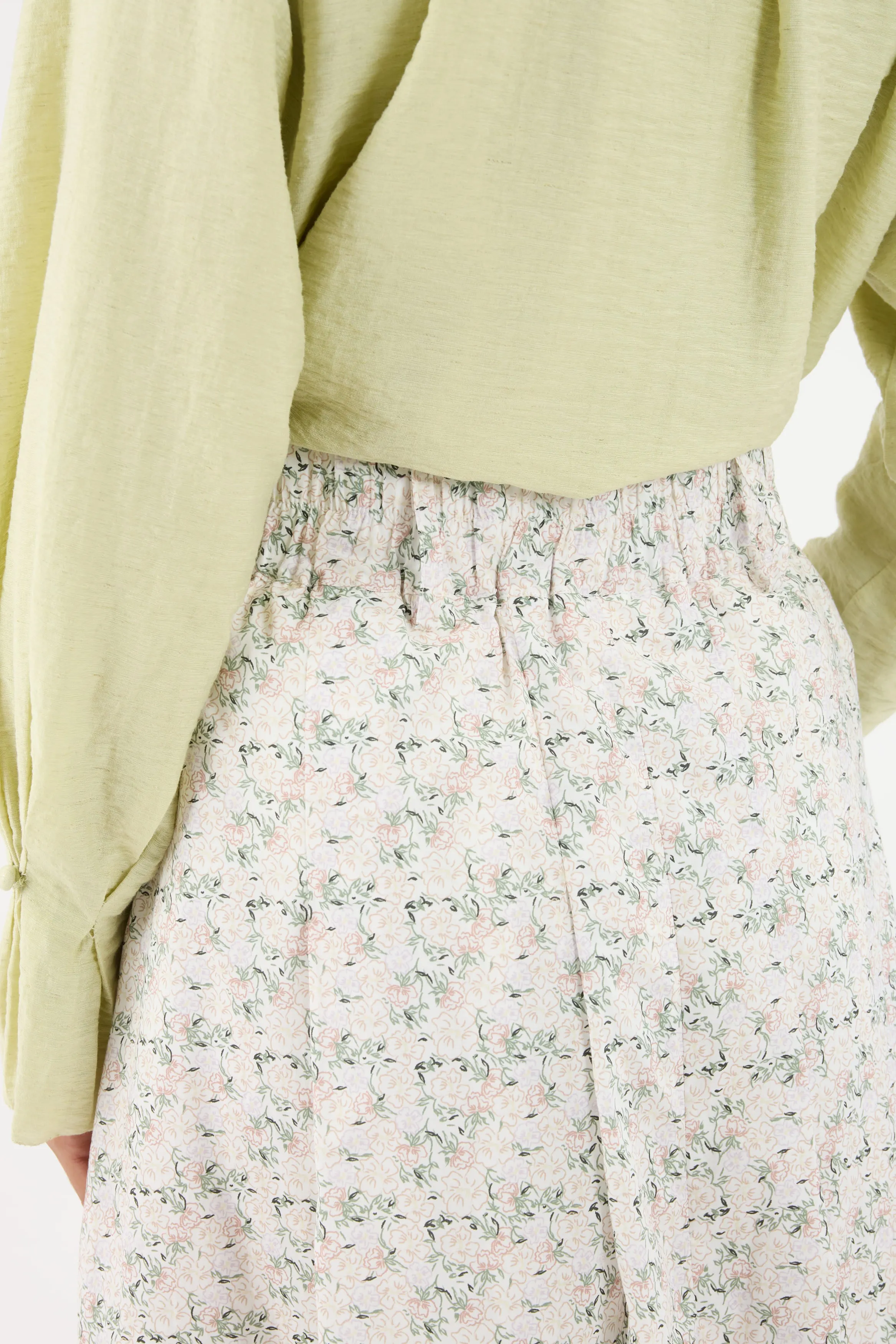 Mekar Off-White Pleated Skirt
