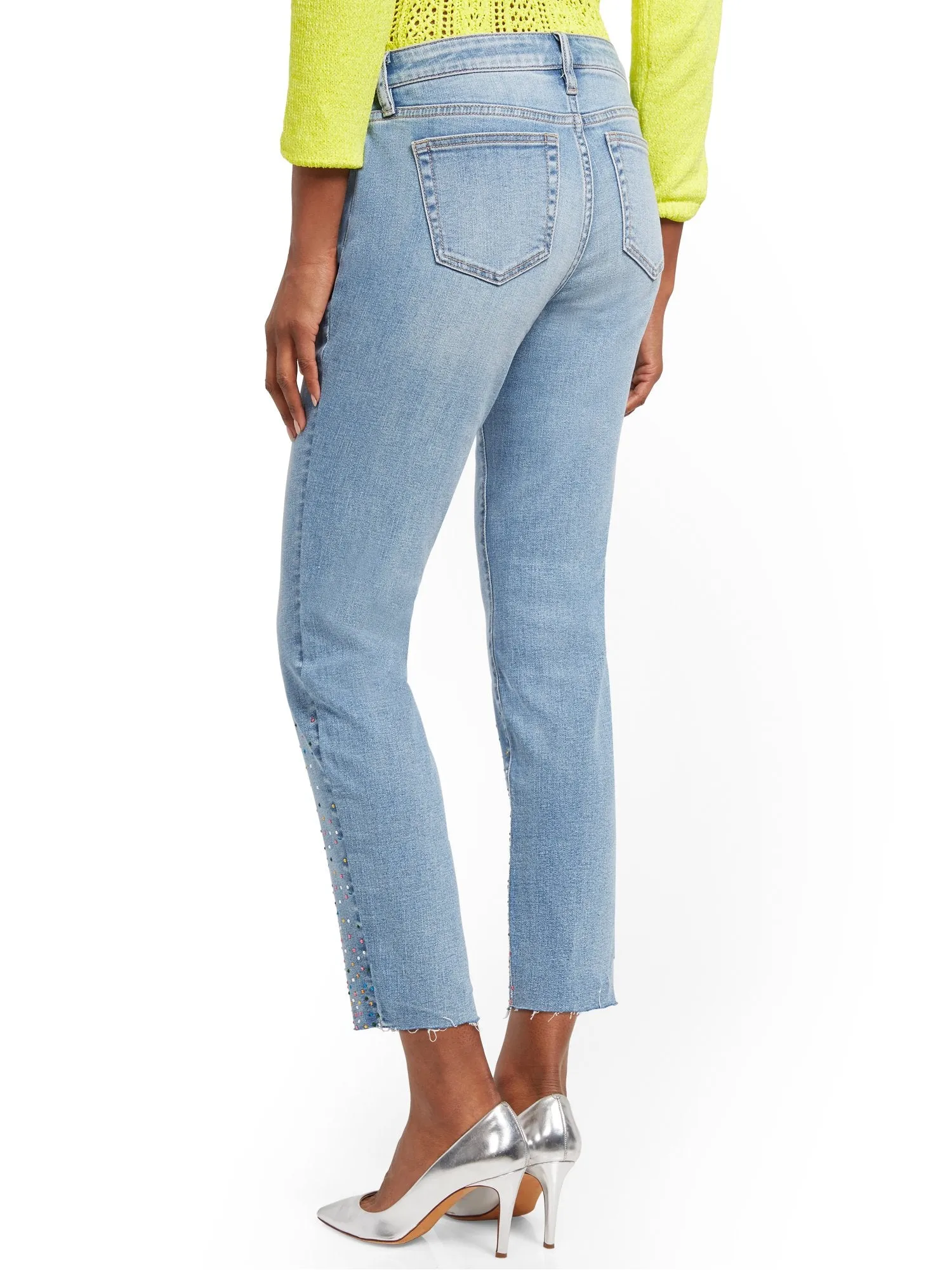 Mid-Rise Curvy Boyfriend Jeans - Platinum Blue