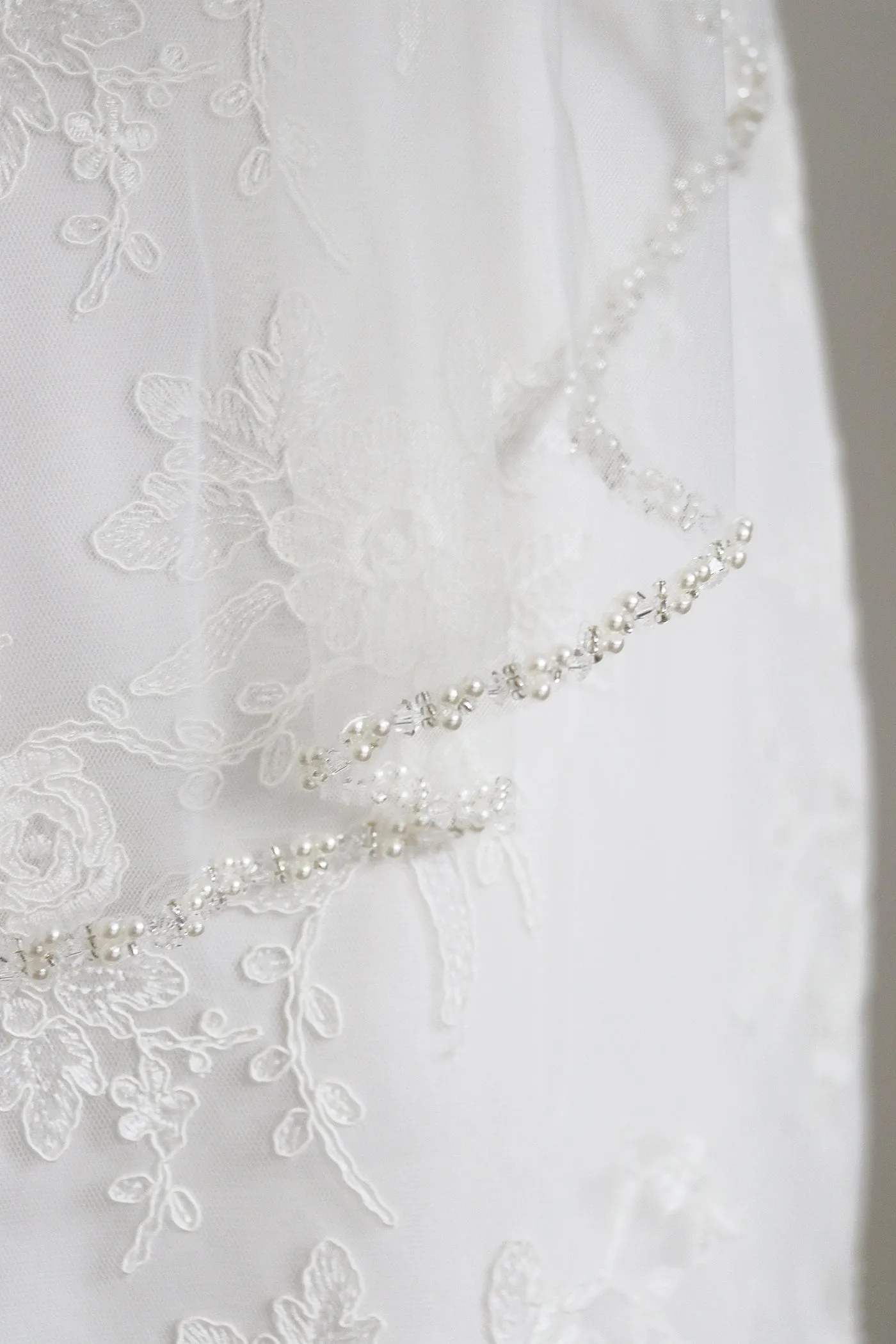 Pearl Beaded Edge Wedding Veil