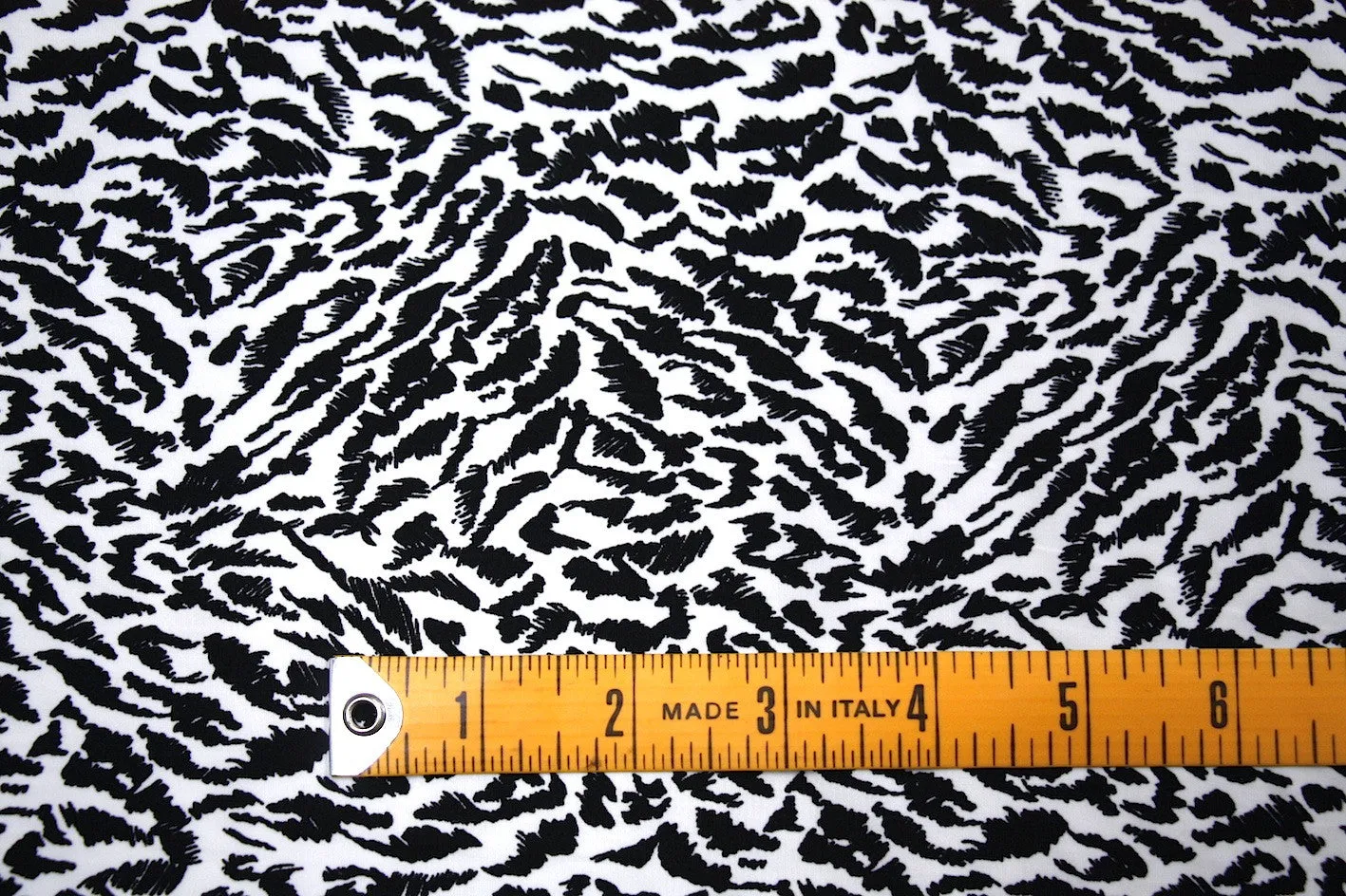 Remnant of Nowhere Cat Black Technical Polyester