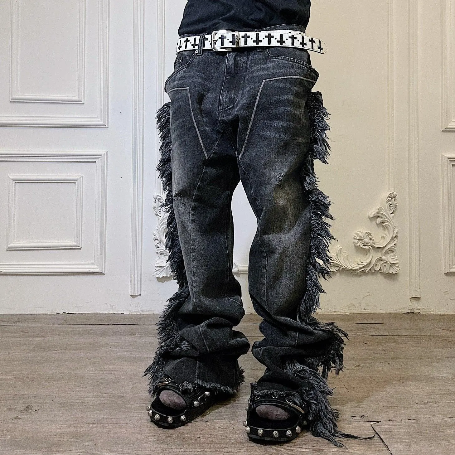 Tassel Destroyed Deconstructed Erosion Embroidery Washed Jeans
