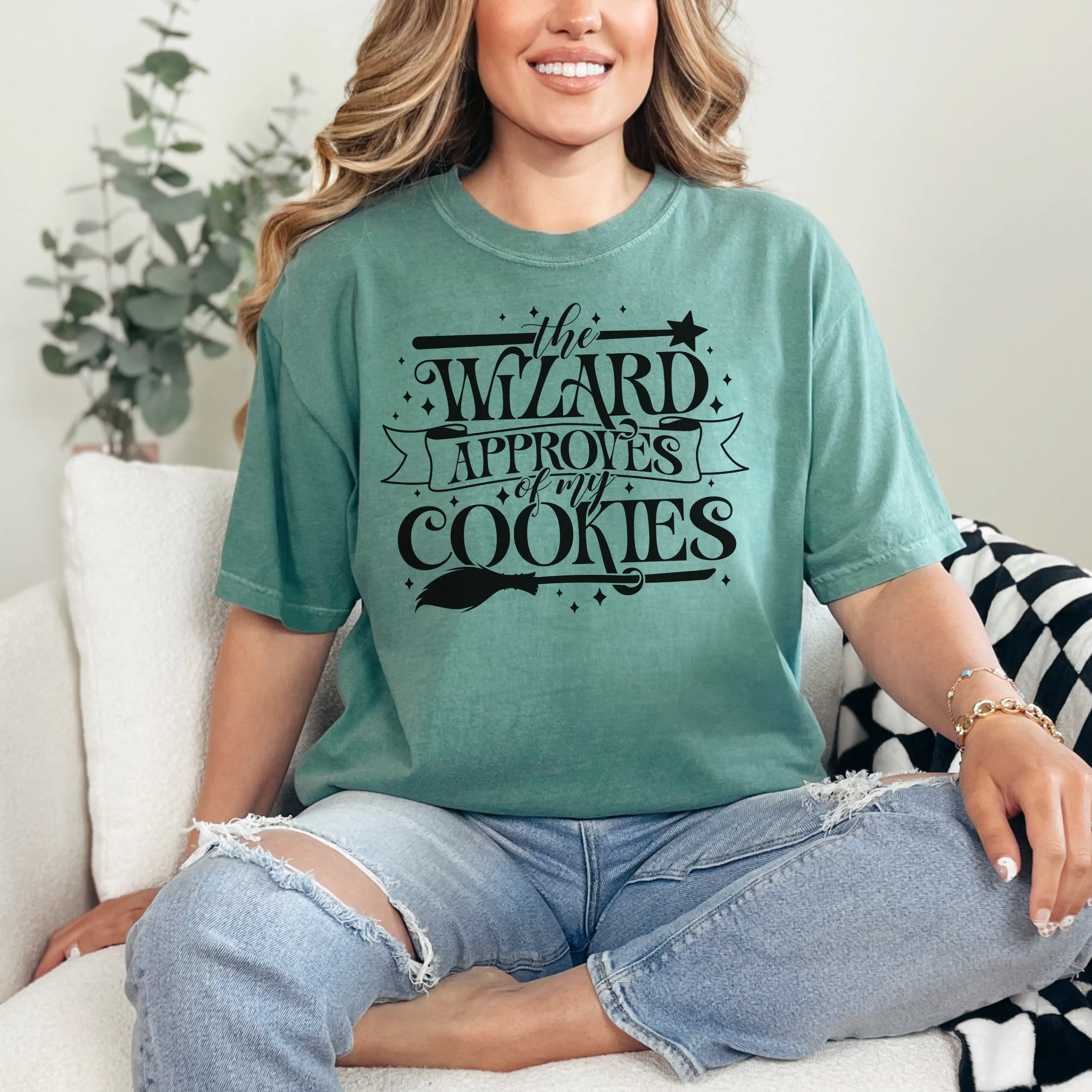The Wizard Approves Of My Cookies  - T-Shirt