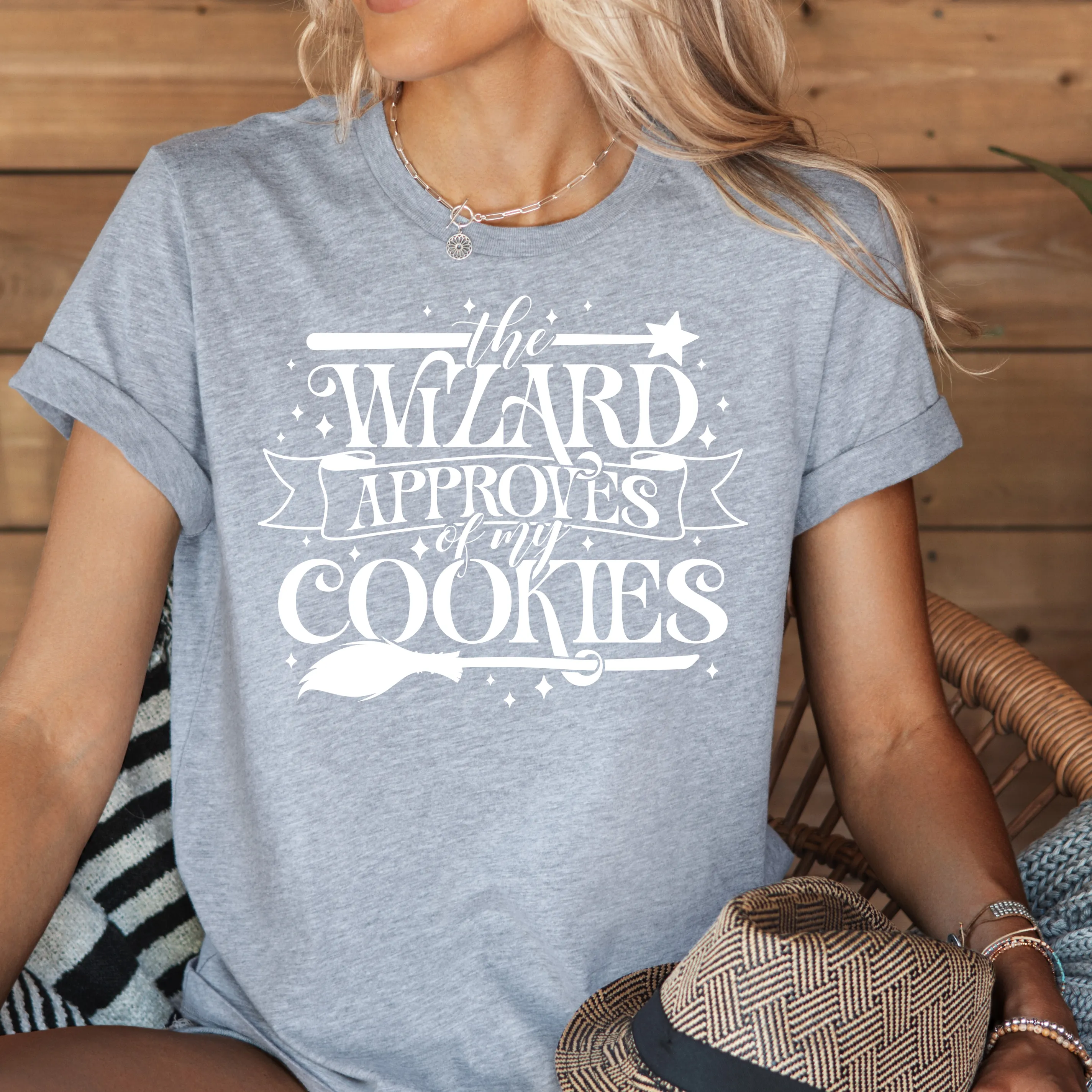 The Wizard Approves Of My Cookies  - T-Shirt